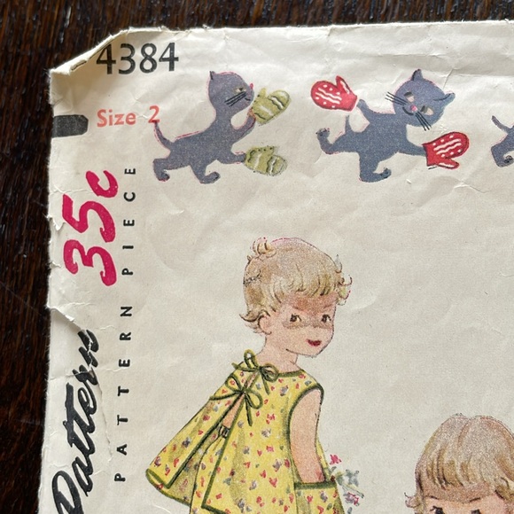 Simplicity 4384 vintage (1950's) child's apron, shorts, pants sewing pattern - Picture 10 of 14